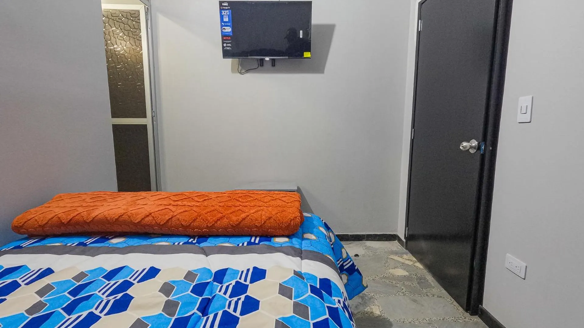 Guest house La Kzona - Hab Doble Hotel Bogota Colombia