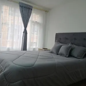 Habitación Privada Cerca Al Aeropuerto Y Terminal Pensión
